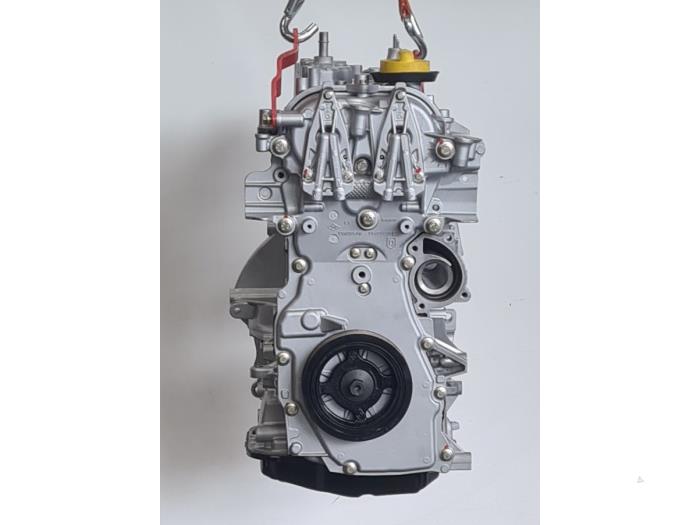 Motor van een Nissan Pulsar (C13) 1.2 DIG-T 16V 2018