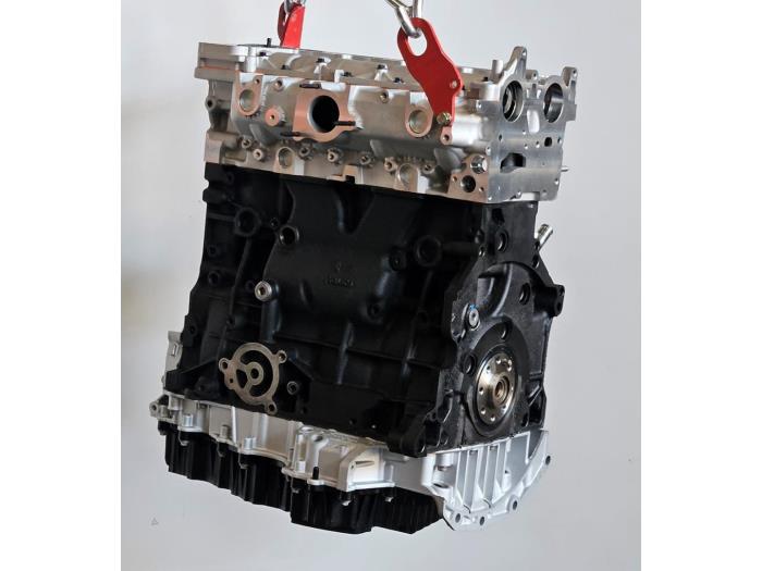 Revisado Motor Citroen Jumper (U9) 2.0 BlueHDi 110 Precio € 3.872,00 IVA incluido ofrecido por Helmondse Motoren Revisie B.V.