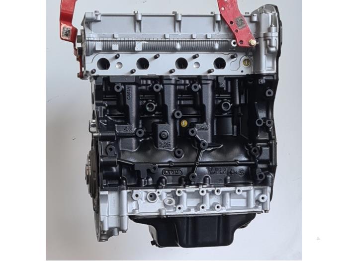 Engine from a Ford Transit Custom 2.2 TDCi 16V FWD 2016