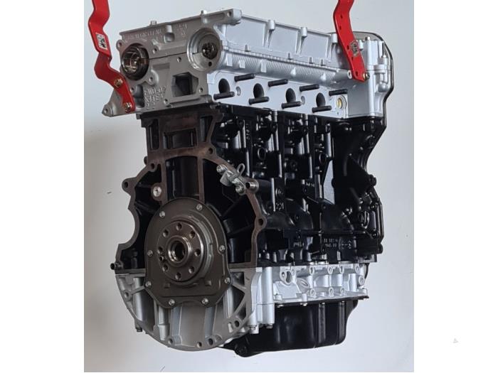 Engine from a Ford Transit Custom 2.2 TDCi 16V FWD 2016