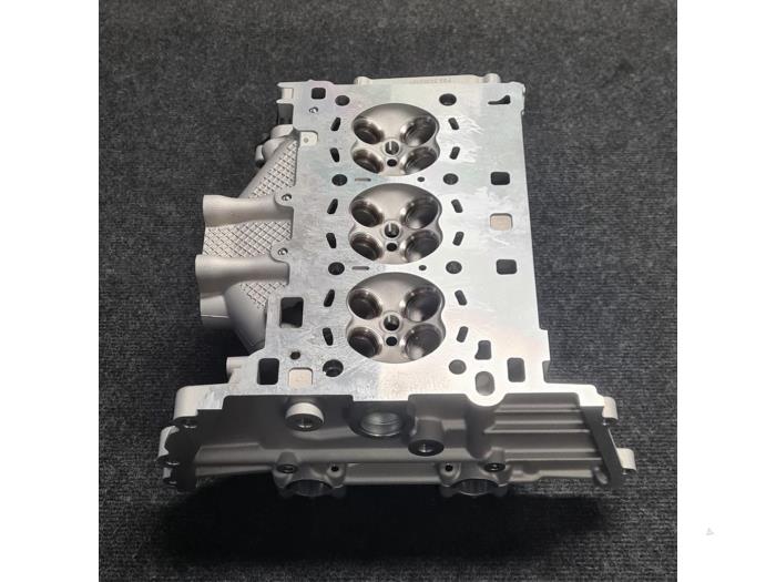 Culasse Ford Focus 3, 2011 / 2020 1.0 Ti-VCT EcoBoost 12V 100, Berline, 4 portes, Essence, 998cc, 74kW (101pk), FWD, M2DA, 2012-02 / 2020-02 (Neuf)