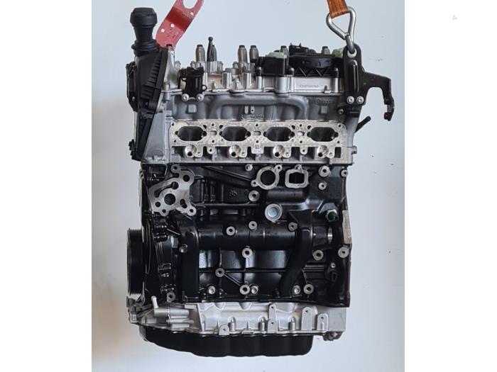 Engine from a Volkswagen Golf VII Variant (AUVV) 2.0 R 4 Motion 16V 2018