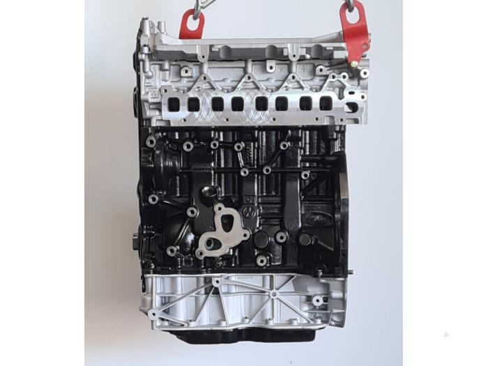 Engine from a Vauxhall Movano 2.3 CDTi 16V FWD 2018