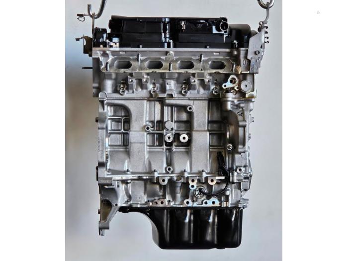 Engine from a Peugeot 508 (8D) 1.6 VTI 16V 2012
