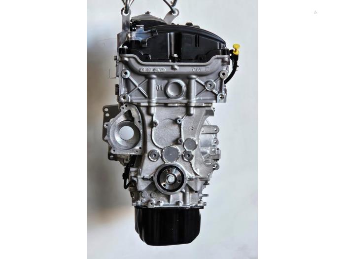 Engine from a Peugeot 508 (8D) 1.6 VTI 16V 2012