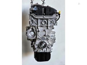 Engine from a Peugeot 508 (8D) 1.6 VTI 16V 2012