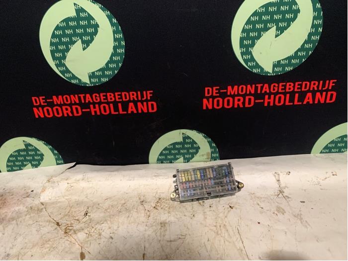 Fuse box Volkswagen UP 6X0937615A