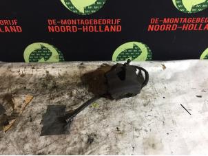 Używane Zacisk hamulcowy prawy przód Volkswagen Polo Cena € 25,00 Procedura marży oferowane przez Demontagebedrijf Noord-Holland