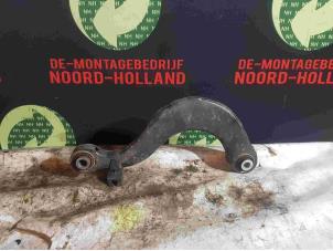 Usados Brazo portante izquierda detrás Volkswagen Golf Precio € 30,00 Norma de margen ofrecido por Demontagebedrijf Noord-Holland