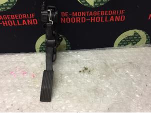 Used Accelerator pedal Mercedes A-Klasse Price € 25,00 Margin scheme offered by Demontagebedrijf Noord-Holland