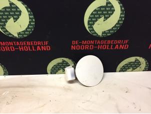 Gebrauchte Tankklappe Kia Picanto Preis € 20,00 Margenregelung angeboten von Demontagebedrijf Noord-Holland