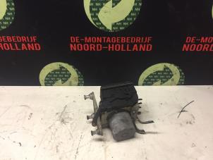 Usagé Pompe ABS Volkswagen Crafter Prix € 150,00 Règlement à la marge proposé par Demontagebedrijf Noord-Holland