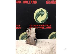Usagé Support moteur Renault Clio Prix € 20,00 Règlement à la marge proposé par Demontagebedrijf Noord-Holland