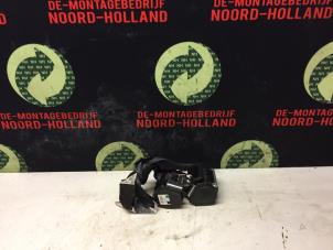 Usagé Kit ceinture de sécurité arrière Volkswagen Golf Prix € 50,00 Règlement à la marge proposé par Demontagebedrijf Noord-Holland