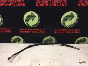 Usados Tubo de retorno de combustible BMW 325 Precio € 15,00 Norma de margen ofrecido por Demontagebedrijf Noord-Holland