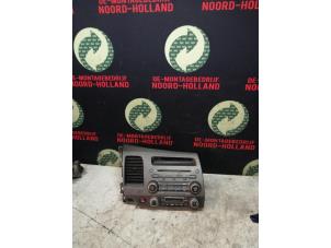 Gebrauchte Radio Honda Civic Preis € 100,00 Margenregelung angeboten von Demontagebedrijf Noord-Holland