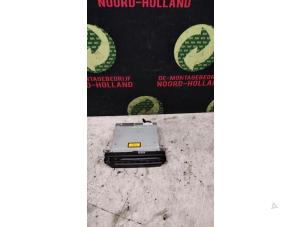 Gebrauchte Radio CD Spieler BMW 3-Serie Preis € 100,00 Margenregelung angeboten von Demontagebedrijf Noord-Holland
