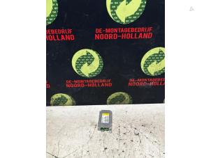 Begagnade Airbagmodul BMW 5-Serie Pris € 50,00 Marginaltabell erbjuds av Demontagebedrijf Noord-Holland