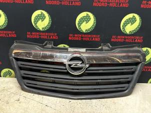 Used Grille Opel Movano Price € 200,00 Margin scheme offered by Demontagebedrijf Noord-Holland