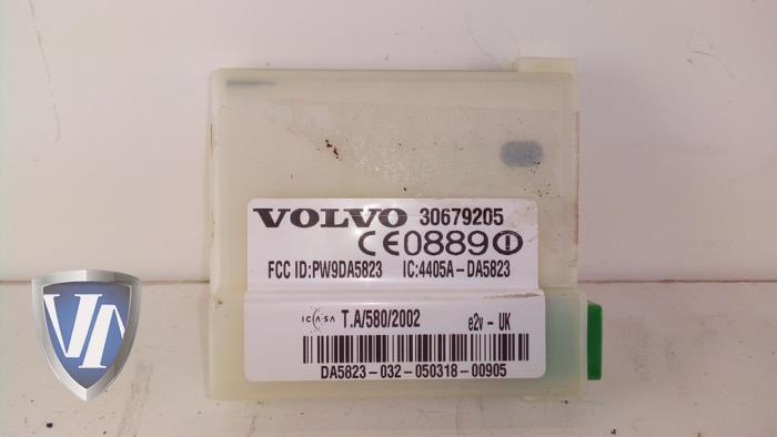 Begagnade Larmsensor Volvo XC90 I 2.9 T6 24V Pris € 21,72 Inklusive moms erbjuds av Vollux Carparts B.V.