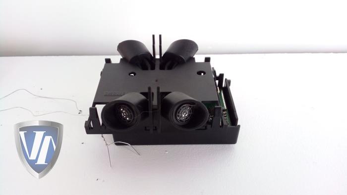 Begagnade Larmsensor Volvo V70 (BW) 2.0 D 16V Pris € 24,14 Inklusive moms erbjuds av Vollux Carparts B.V.