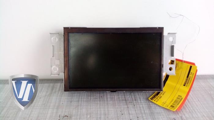 Navigation display from a Volvo XC60 I (DZ) 2.4 D5 20V AWD Geartronic 2012