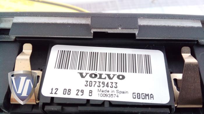 Light switch from a Volvo XC60 I (DZ) 2.4 D5 20V AWD Geartronic 2012