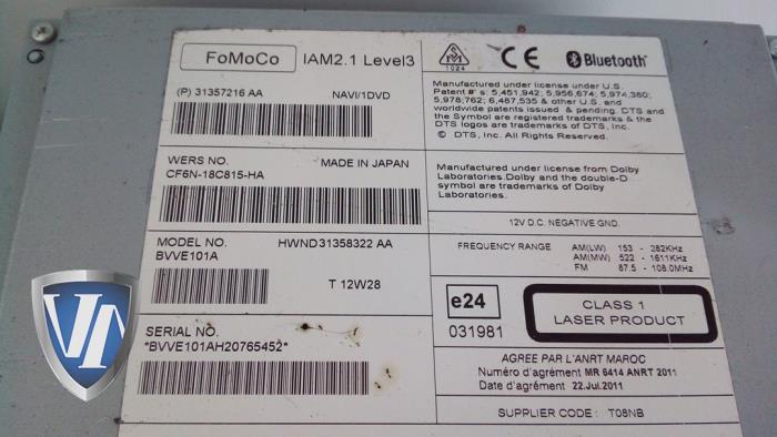CD player from a Volvo XC60 I (DZ) 2.4 D5 20V AWD Geartronic 2012