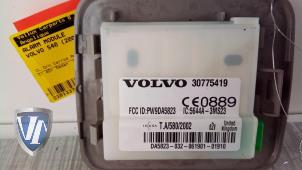Usagé Module alarme Volvo S40 (MS) 2.0 16V Prix € 42,28 Prix TTC proposé par Vollux Carparts B.V.