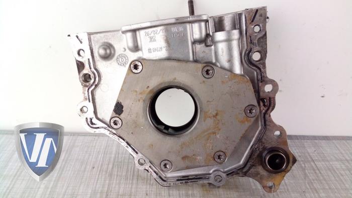 Gebrauchte Ölpumpe Volvo V50 (MW) 1.6 D2 16V Preis € 48,40 Mit Mehrwertsteuer angeboten von Vollux Carparts B.V.