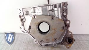 Used Oil pump Volvo V50 (MW) 1.6 D2 16V Price € 48,40 Inclusive VAT offered by Vollux Carparts B.V.