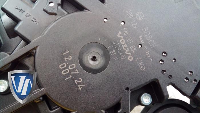 Rear wiper motor from a Volvo V40 (MV) 2.0 D4 20V 2012