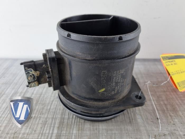 Gebrauchte Luftmassenmesser Volvo V40 (MV) 2.0 D3 20V Preis € 30,19 Mit Mehrwertsteuer angeboten von Vollux Carparts B.V.