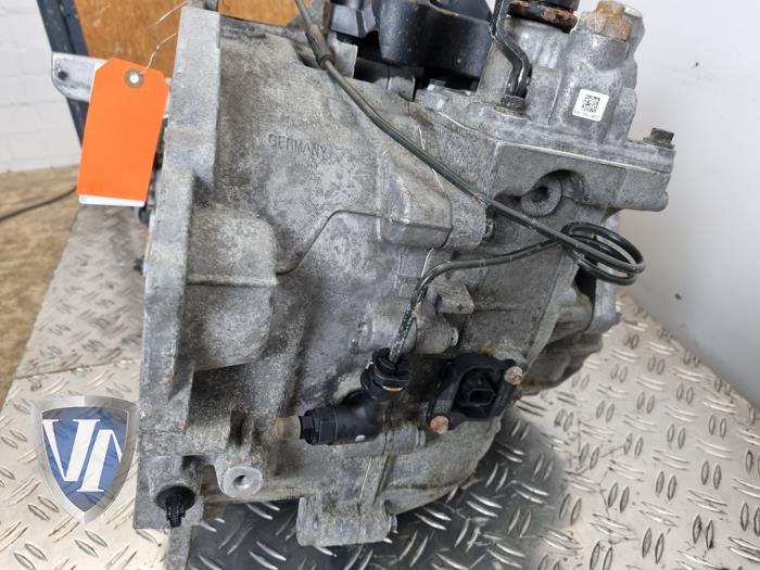 Gearbox from a Volvo V40 (MV) 2.0 D3 20V 2013