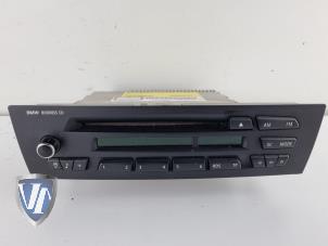 Usados Reproductor de CD y radio BMW 1 serie (E87/87N) 118i 16V Precio € 54,39 IVA incluido ofrecido por Vollux Carparts B.V.