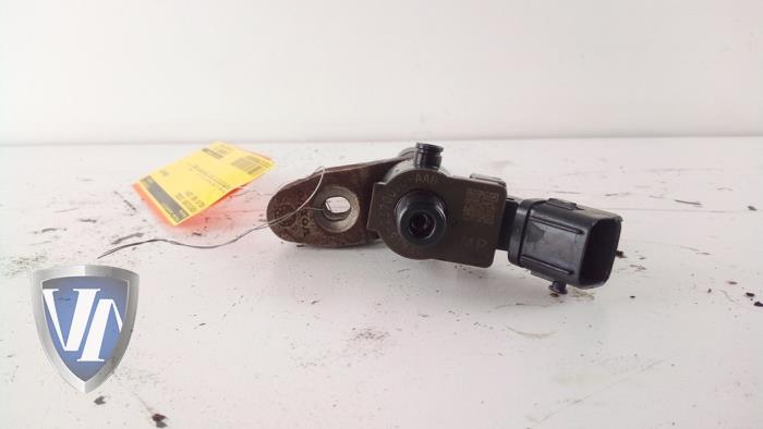 Usagé Injecteurs Volvo V60 I (FW/GW) 2.0 D4 16V Prix € 120,94 Prix TTC proposé par Vollux Carparts B.V.