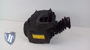 Used Air filter Volvo V40 (MV) 1.6 D2 Price € 48,34 Inclusive VAT offered by Vollux Carparts B.V.