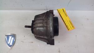 Used Engine mount BMW 3 serie (E90) 318i 16V Price € 30,25 Inclusive VAT offered by Vollux Carparts B.V.