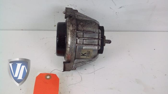 Used Engine mount BMW 3 serie (E90) 320i 16V Price € 18,15 Inclusive VAT offered by Vollux Carparts B.V.