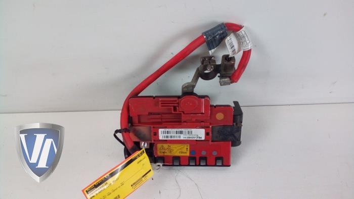 Gebrauchte Stromverteiler BMW 3 serie (E90) 320d 16V Preis € 42,35 Mit Mehrwertsteuer angeboten von Vollux Carparts B.V.