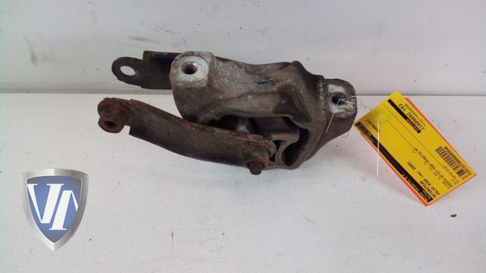 Used Engine mount Volvo XC60 I (DZ) 2.4 D5 20V AWD Price € 18,15 Inclusive VAT offered by Vollux Carparts B.V.