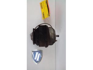 Used Engine mount Volvo XC90 I 2.4 D5 20V Price € 30,25 Inclusive VAT offered by Vollux Carparts B.V.