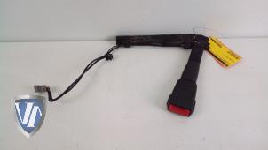 Used Front seatbelt buckle, right BMW 3 serie (E90) 320d 16V Price € 60,50 Inclusive VAT offered by Vollux Carparts B.V.
