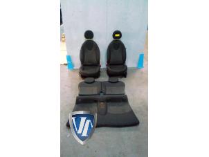 Used Set of upholstery (complete) Mini Mini (R56) 1.6 16V One Price € 302,50 Inclusive VAT offered by Vollux Carparts B.V.