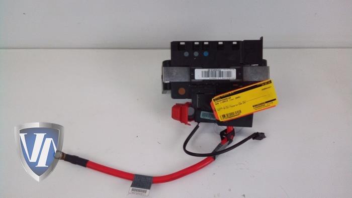 Gebrauchte Stromverteiler BMW 1 serie (E87/87N) 120d 16V Preis € 42,35 Mit Mehrwertsteuer angeboten von Vollux Carparts B.V.