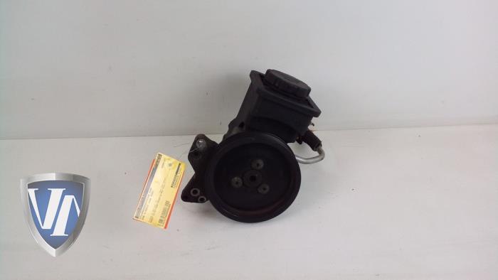 Gebrauchte Lenkkraftverstärker Pumpe BMW 5 serie (E60) 525d 24V Preis € 60,50 Mit Mehrwertsteuer angeboten von Vollux Carparts B.V.