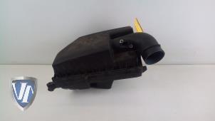 Usados Cuerpo de filtro de aire Volvo S60 II (FS) 1.6 T3 16V Precio € 60,50 IVA incluido ofrecido por Vollux Carparts B.V.