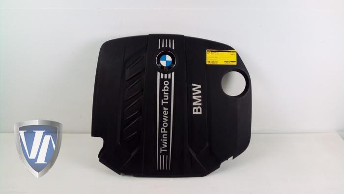 Chapa protectora motor de un BMW 1 serie (F20) 116d 1.6 16V Efficient Dynamics 2012