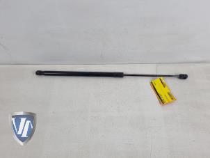 Used Rear gas strut, left Volvo V60 I (FW/GW) 1.6 DRIVe Price € 24,20 Inclusive VAT offered by Vollux Carparts B.V.