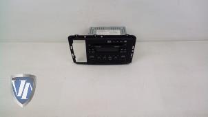 Używane Radioodtwarzacz CD Volvo S60 I (RS/HV) 2.4 D5 20V Cena € 90,75 Z VAT oferowane przez Vollux Carparts B.V.